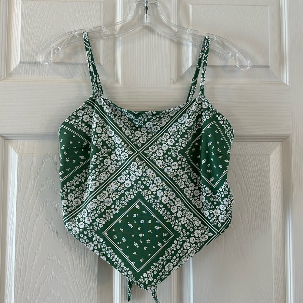 Abound (XS) Green & White bandana open back top.